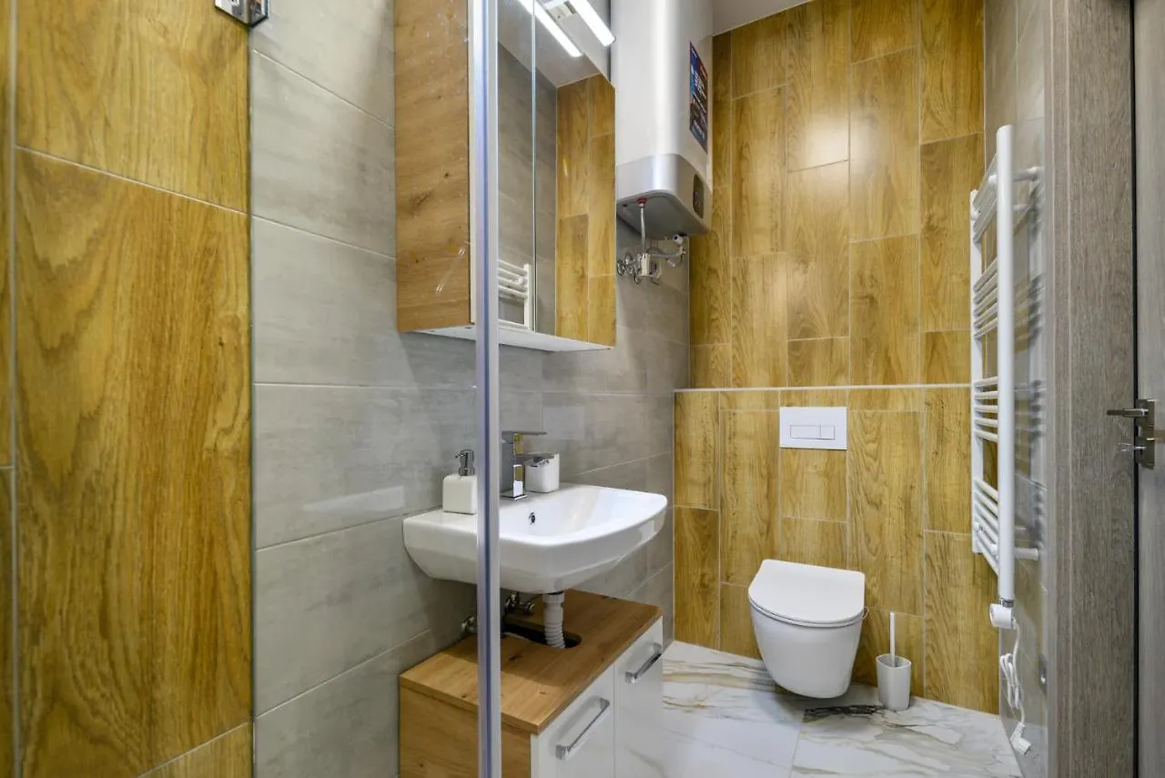 Golden Cage Premium Central Apartment Budapest 0*,